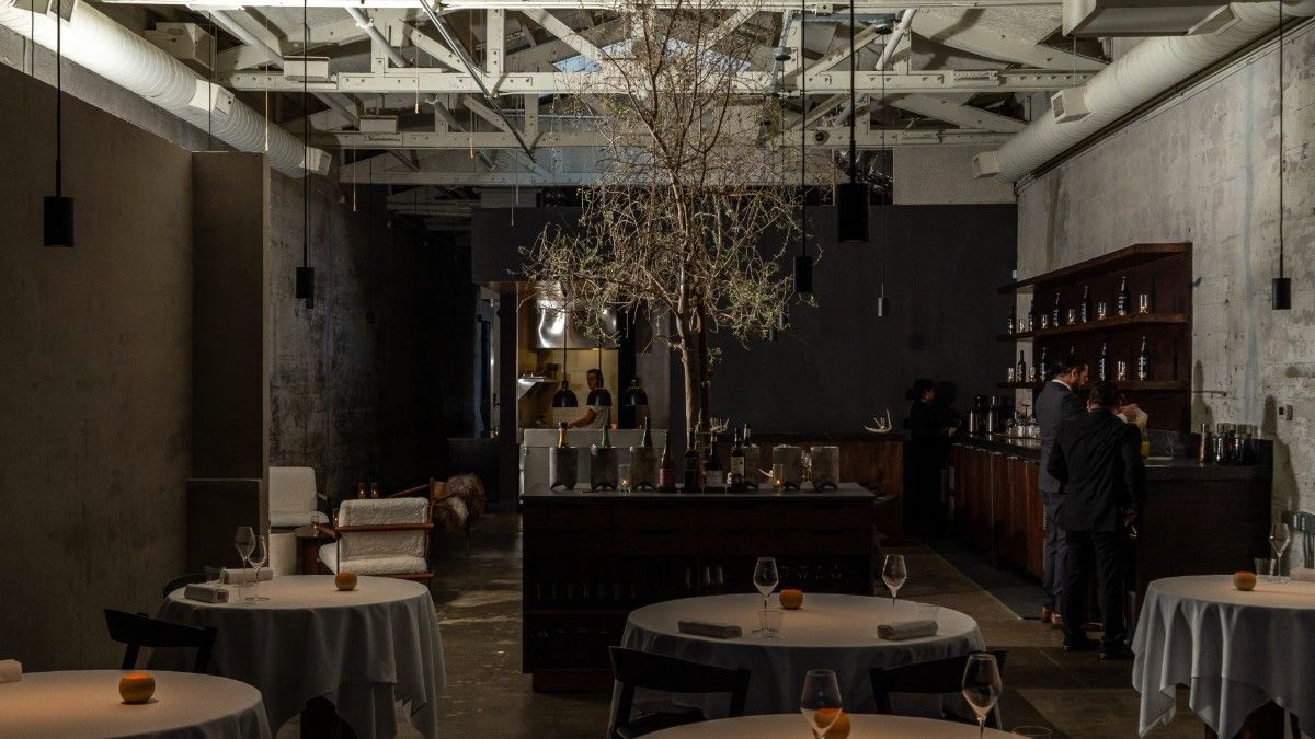 Two-Michelin-star dinner - Slider 1